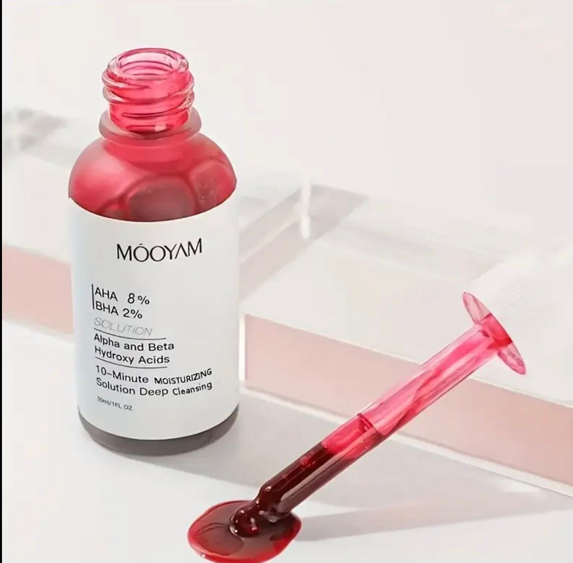 AHA8% BHA2% Essence Deeply Moisturizes And Brighten Skin Tone. Day And Night Essence.