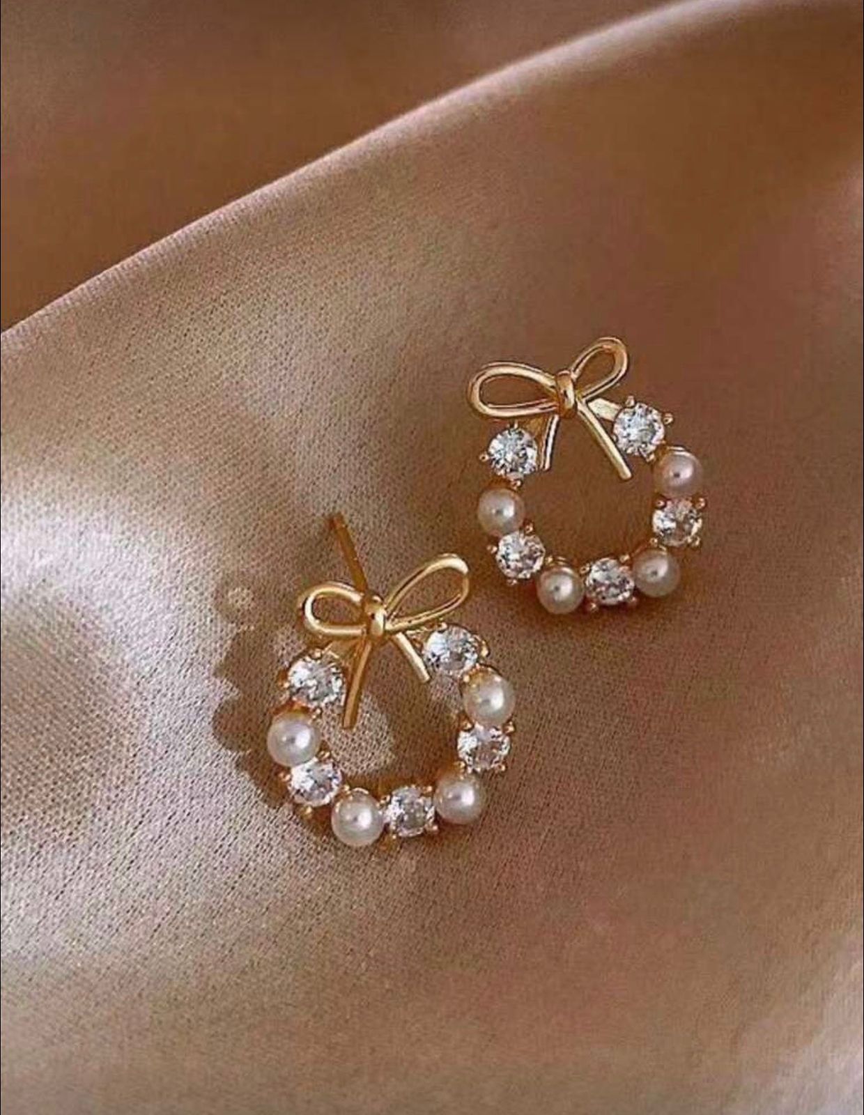 Chic Bow Stud Earrings