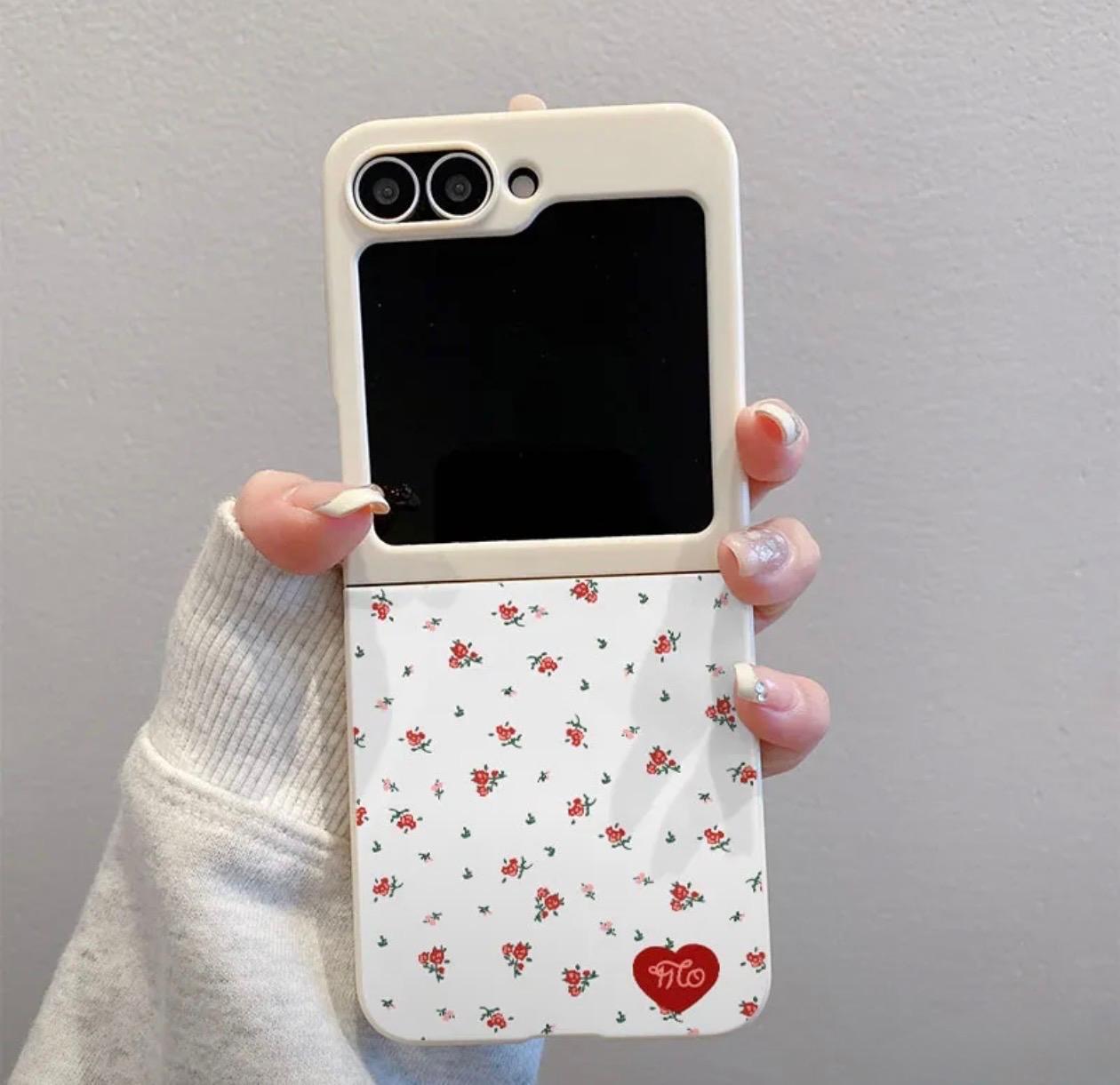 TPU Shockproof Phone Case with a White Background, Red Hearts, And Bright Black Patterns for Samsung for galaxy Z Flip 7SE
