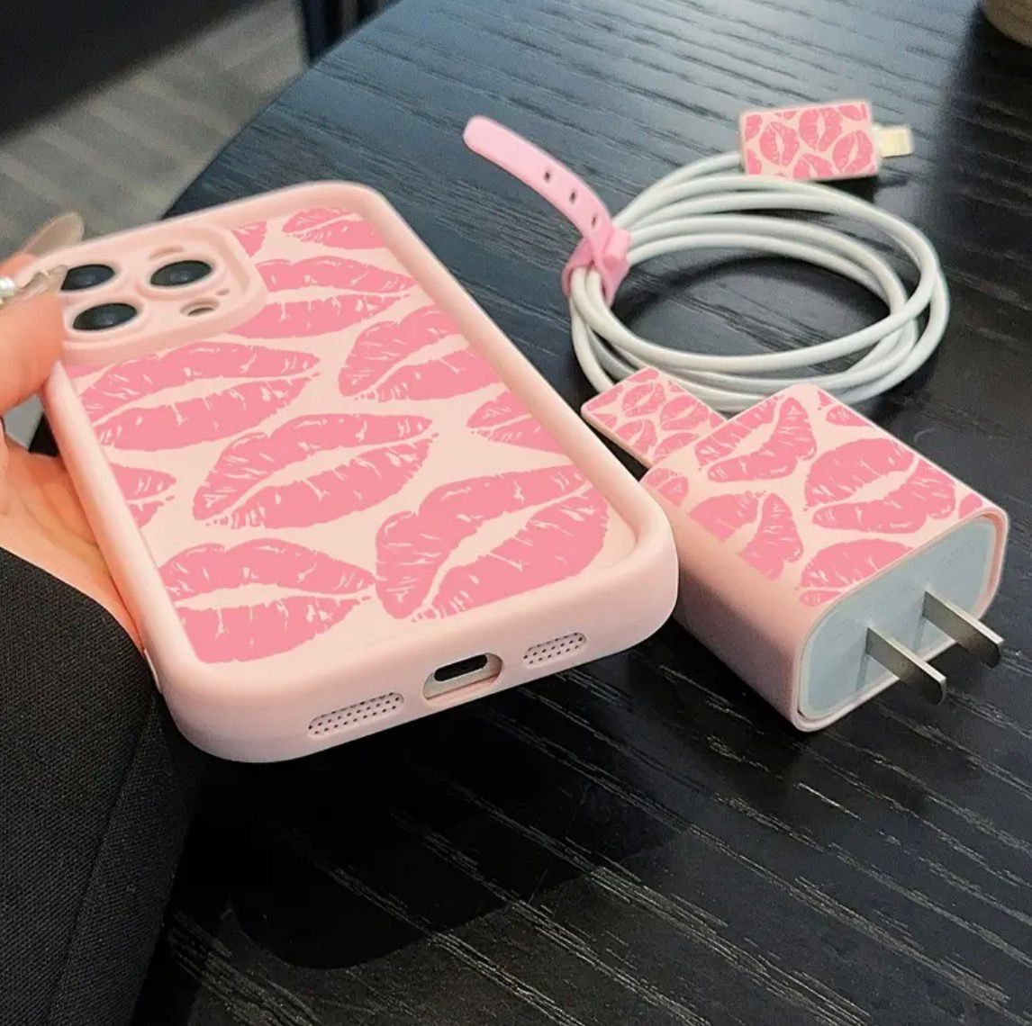 5pcs Set Pink Heart Pattern Phone Case + Cable Protector for 14 Plus