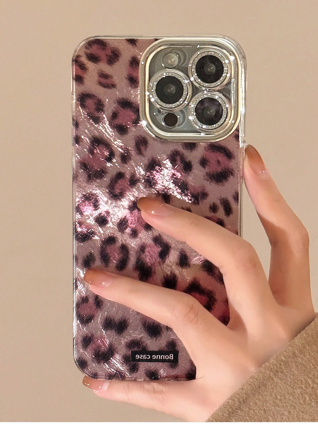 Animal Cheetah 1pc GUCADI Vintage Leopard Print Silver Luxury Phone Case With Lens Film, Compatible With IPhone 16/15/14/13/12/11/X/7 Series, Autumn/Winter Waterproof Shockproof Anti-Fall Scratch Resistant
