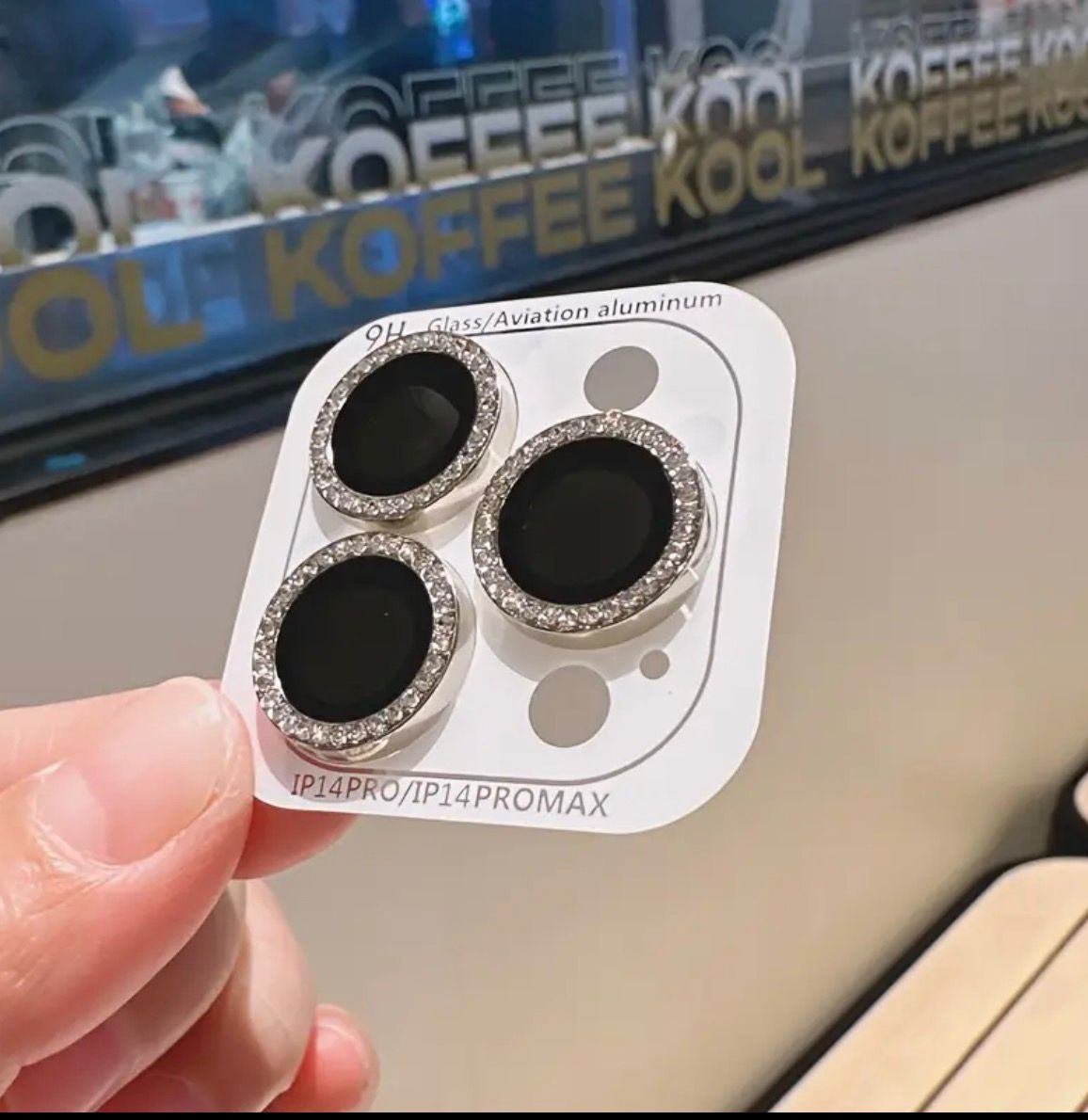 Suitable for iPhone 15 Pro/Pro Max lens protector, sparkling diamond camera case.