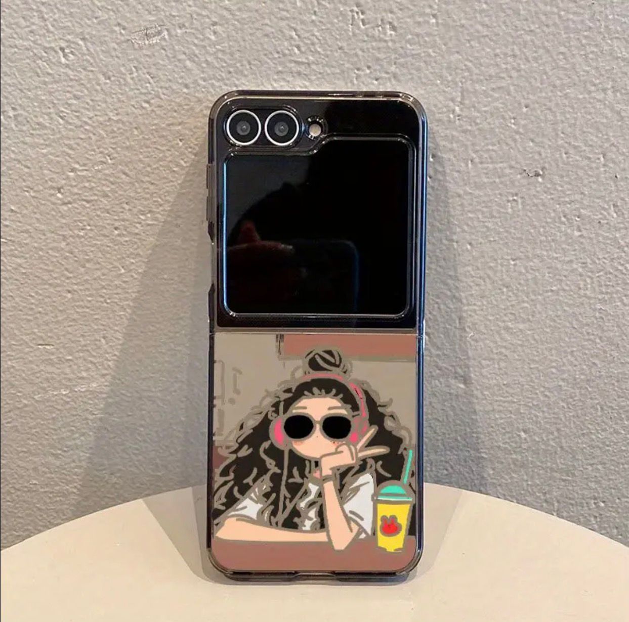 Samsung Galaxy Z Flip 7 The 5217 Bieye Hollow Girl Black Pattern TPU Shockproof Phone Case