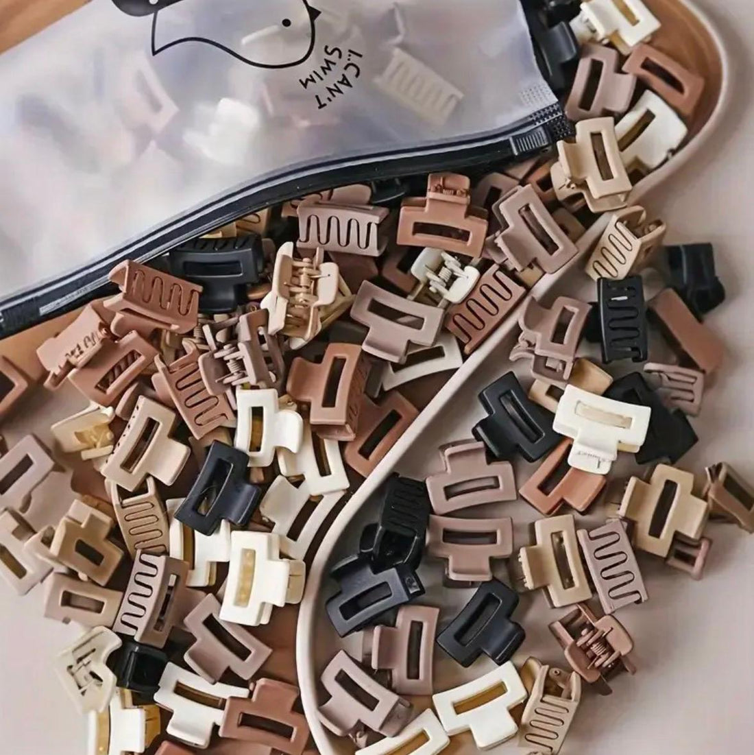 Retro Vintage Mini Hair Clips - Assorted Colors (Pack of 25 Pieces)