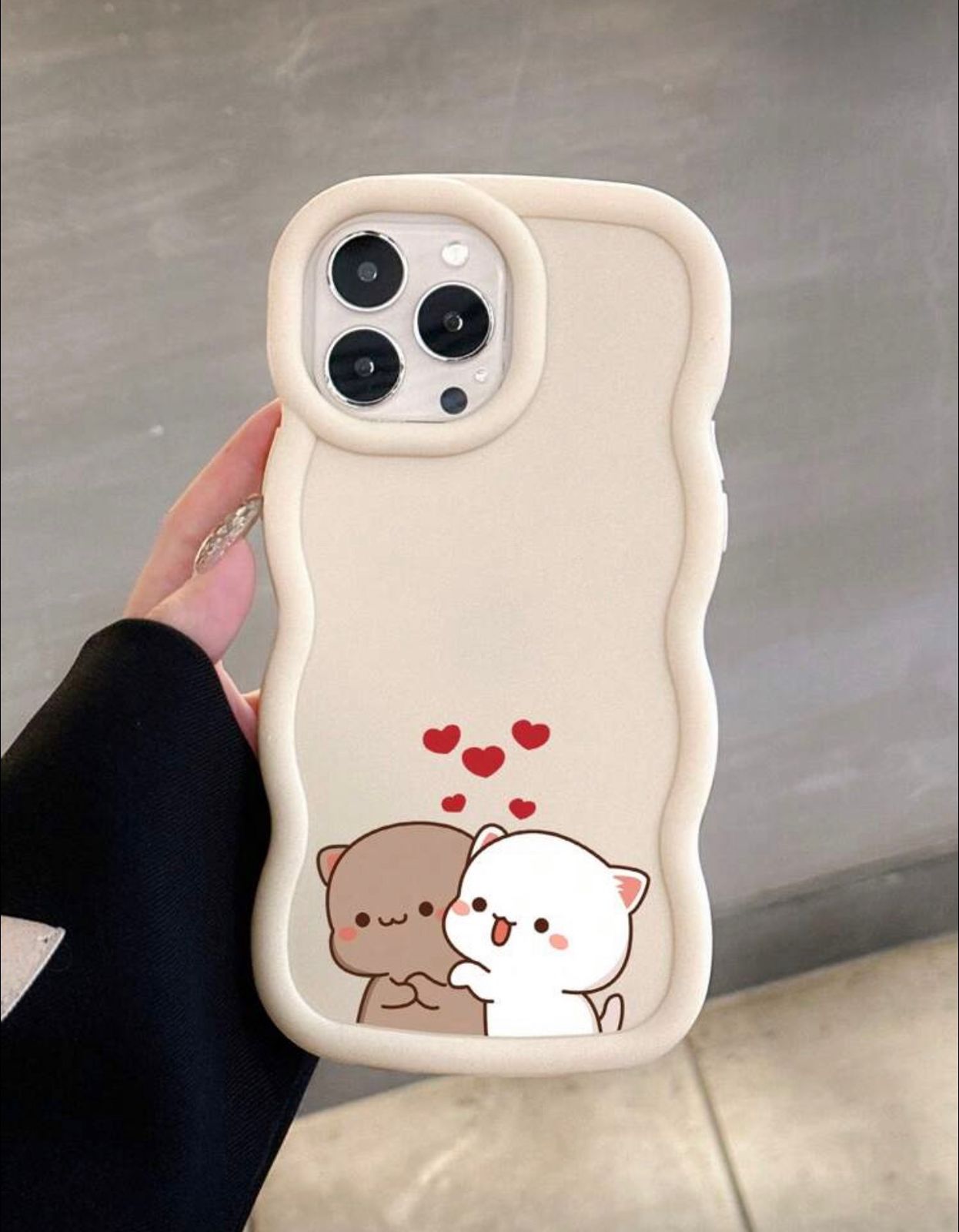Iphone 17 Pro Max Cartoon Cat Beige Phone Case