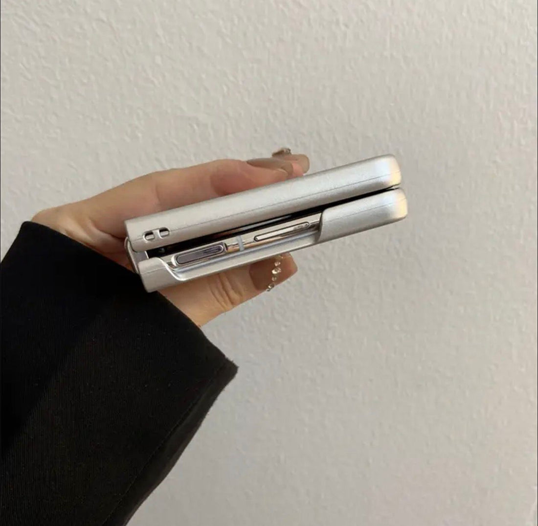 Samsung Galaxy Z Flip 7 Cartoon for hello kitty Skin Foldable Phone Case