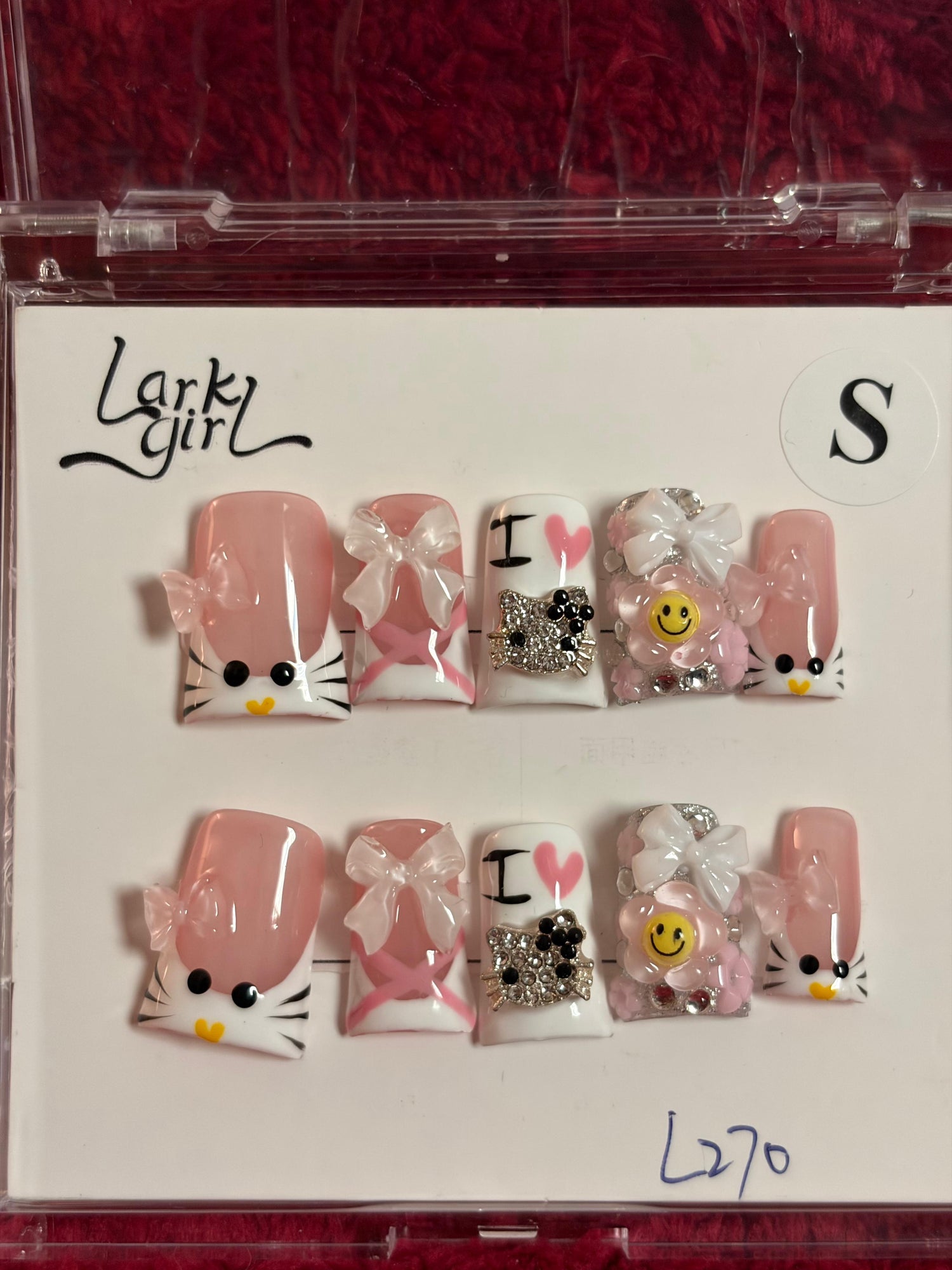 A 4 Press On -Set 3D Nail Art Gallery