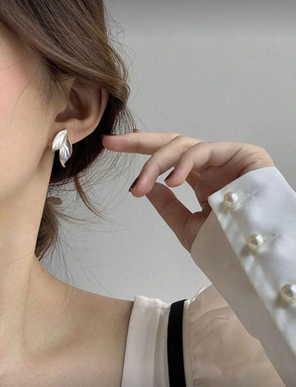 Simple &amp; Delicate Leaf Stud Earrings