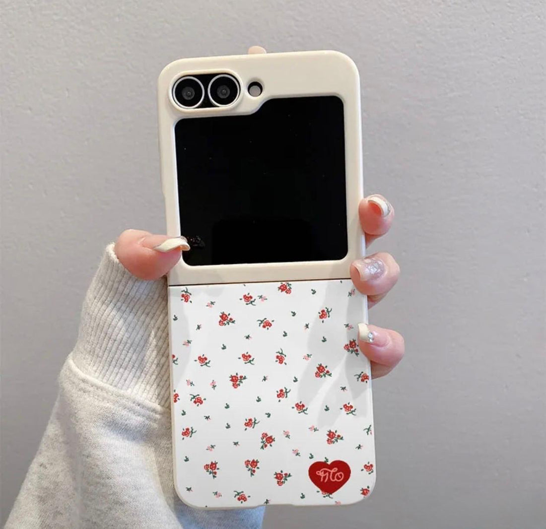 TPU Shockproof Phone Case with a White Background, Red Hearts, And Bright Black Patterns for Samsung for galaxy Z Flip 7SE